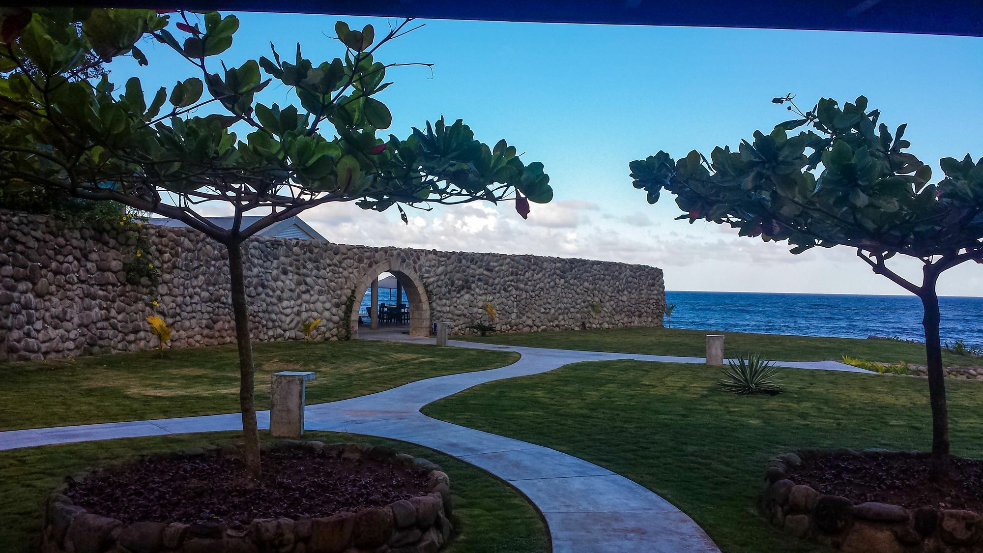 Pagua Bay House - Oceanfront Cabana'S Marigot Exterior photo